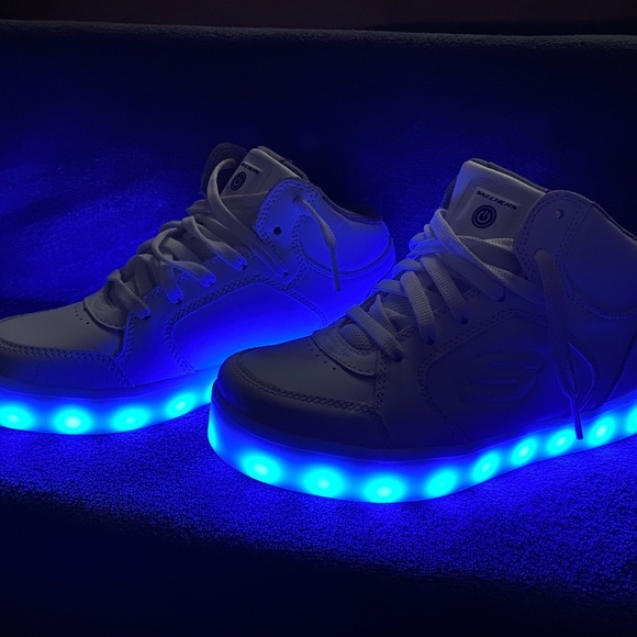 NEW Sketchers Kid's Energy Lights Sneakers - Picture 5 of 10